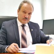 Prieš Velykas Šilutės r. savivaldybės meras Vytautas Laurinaitis su „Pamario“ skaitytojais pasidalijo naujienomis iš vizitų į tris ministerijas.