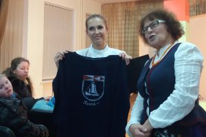 Vadybininkė Sonata Verbučianskė pristato naują Violetos Benetienės pomėgį. 