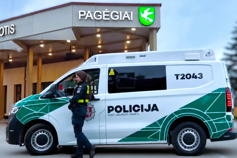 policija